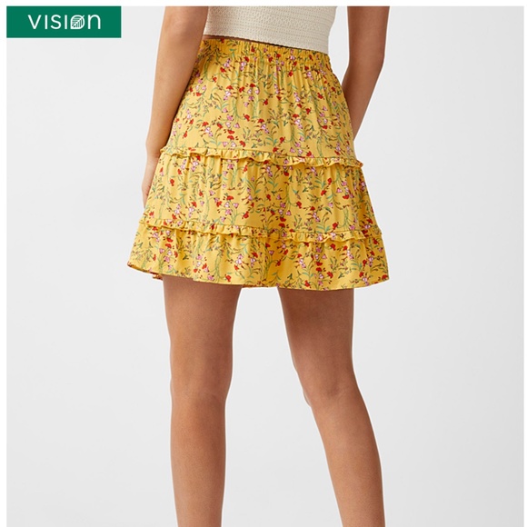 Vero Moda boho yellow, green and red floral ruffled mini skirt NWT - Picture 2 of 9